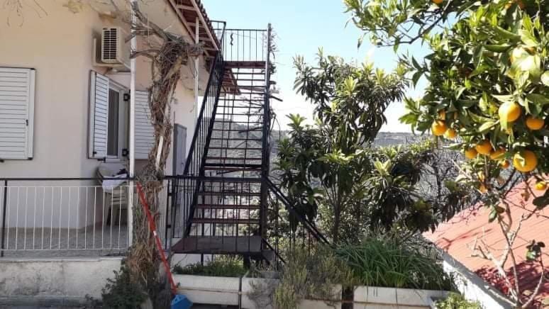 Vacation House Dionysia Villa Egio Exterior foto